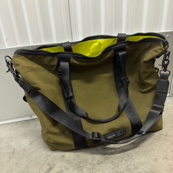 Timbuk2 Lug Tote - Picture 2 of 4